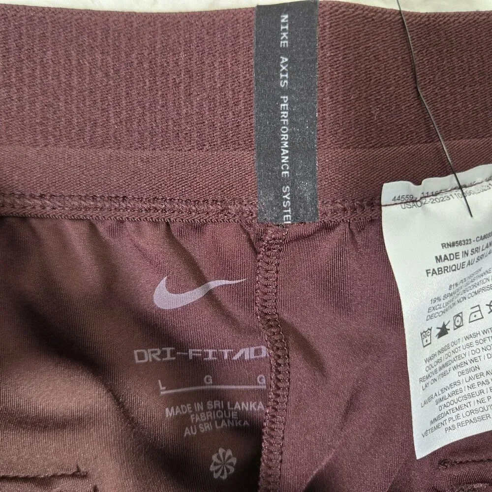 $100 Nike A.P.S Dri-FIT ADV Burgundy Versatile Shorts Mens Large FV8698-652 L